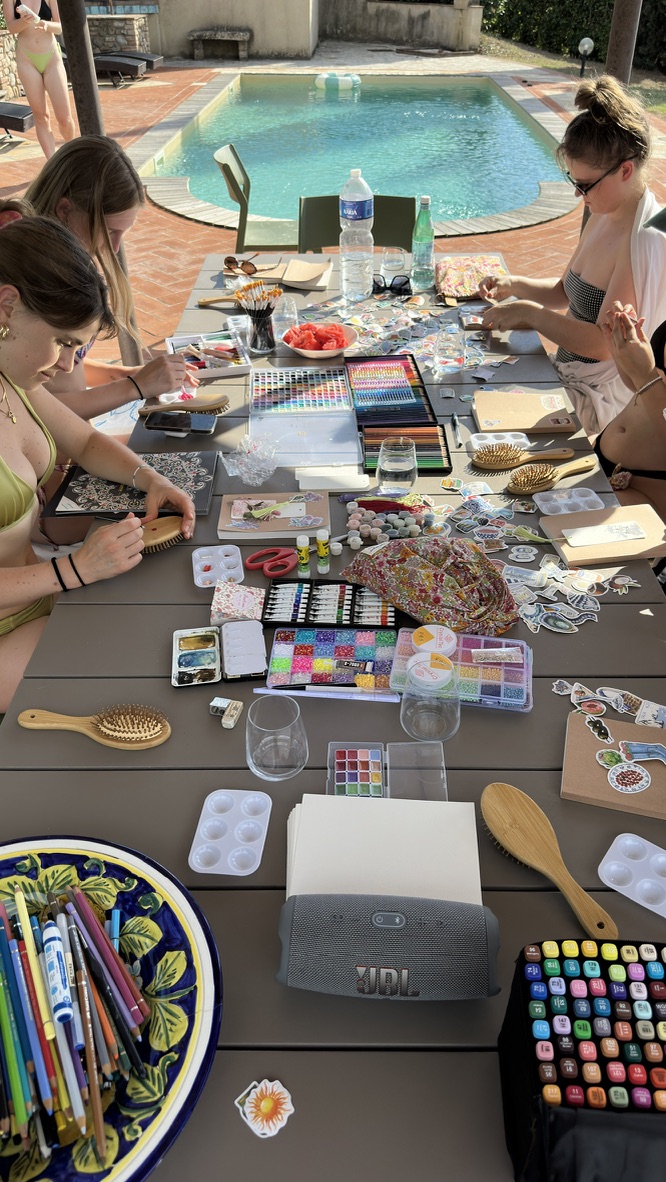 The creative table